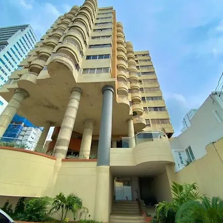 Apartamento Frente Al Mar En *