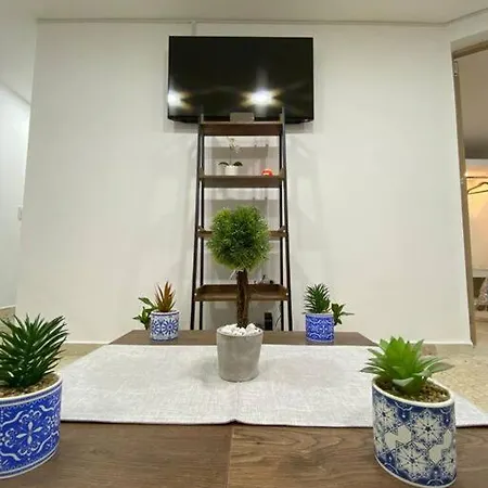 Apartamento Frente Al Mar En *