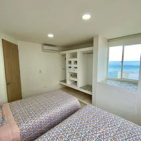 Apartamento Frente Al Mar En *